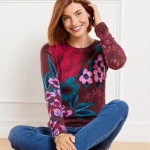 Beautiful (and soft!) floral crew neck sweater